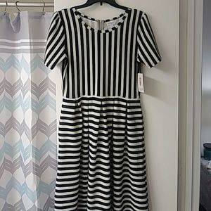 Amelia LuLaRoe Dress